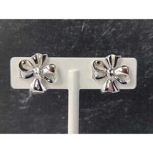 Crown Trifari Silver Tone Metal Bow Clip-on Earrings Vintage Costume Jewelry